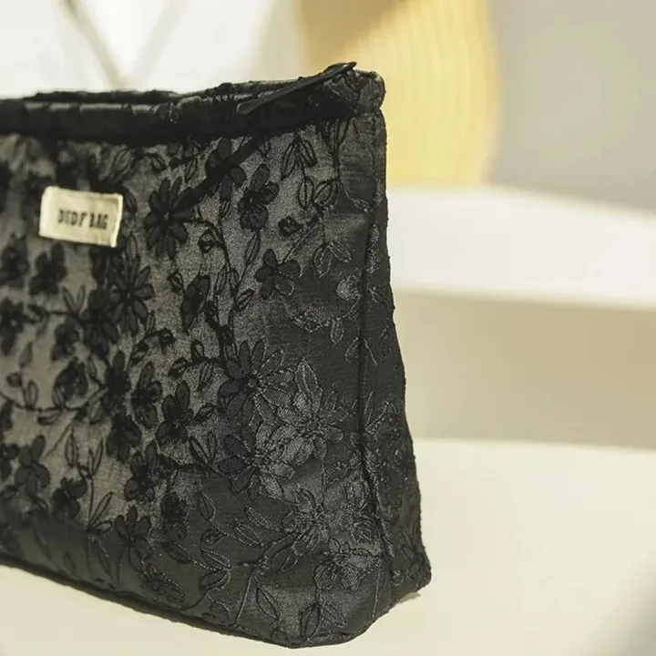 Coin%20Purse%20Portable%20Women's%20Makeup%20Bag%20Large%20Capacity%20Embroidery%20Clutch%20Bag%20with%20Zipper%20Colorful%20Toiletry%20Bag%20Washbag%20-%20Image%203