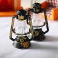 Dollhouse 1:12 Mini Retro Black Kerosene Lamp Doll House Living Scene Decoration Runrui. 
