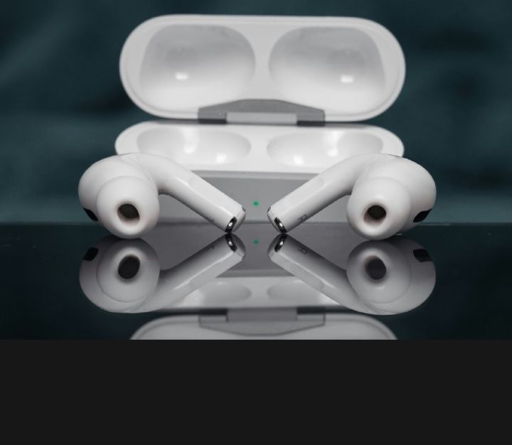 Bizzy%20Airpods%20Pro%20Wireless%20Earbuds%20Bluetooth%20Air31%20Air39%20M10%20Compatible%20with%20iOS%20and%20Android%20-%20Image%203