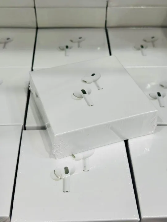 HOT%20Airpods%20Pro%202%20Titanium%20Edition,%20Wireless%20Earbuds,%20Bluetooth%205.0,%20Superior%20Sound%20And%20Build%20Quality%20-%20Image%204