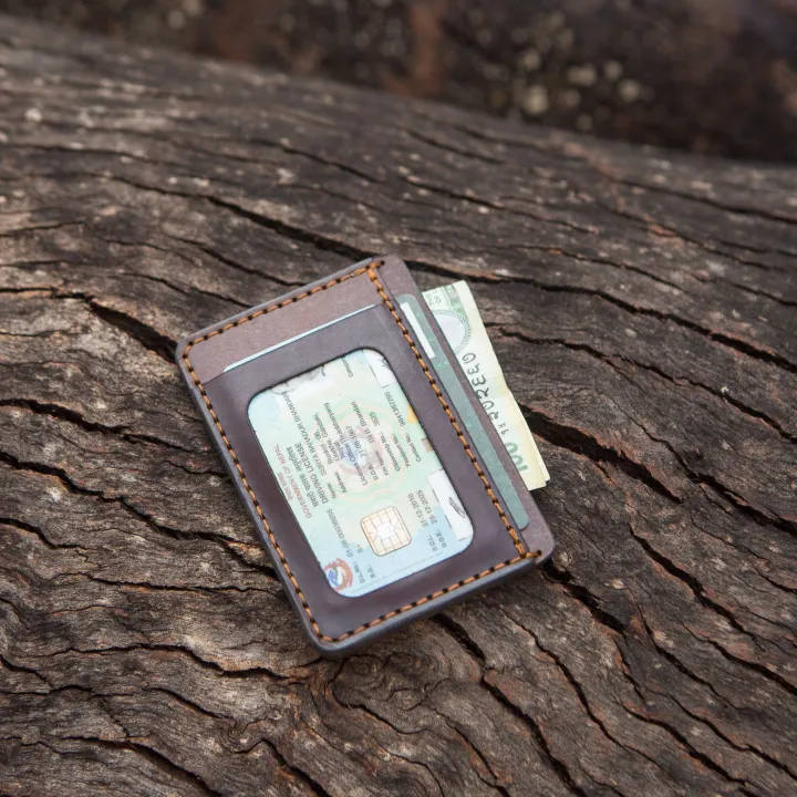 Baucha%20%7C%20Timeless%20Card%20Holder%20%7C%20Handcrafted%20Leather%20Wallet%20for%20Men%20-%20Image%202