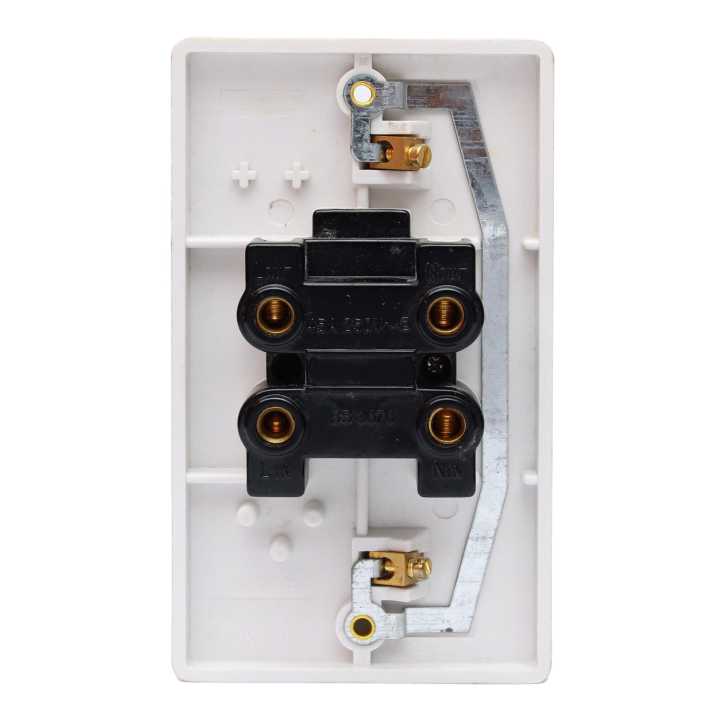 45A%20DP%20Switch%20Heavy%20Duty%20Double%20Pole%20Switch%20White%20(3*5)%20-%20Image%202
