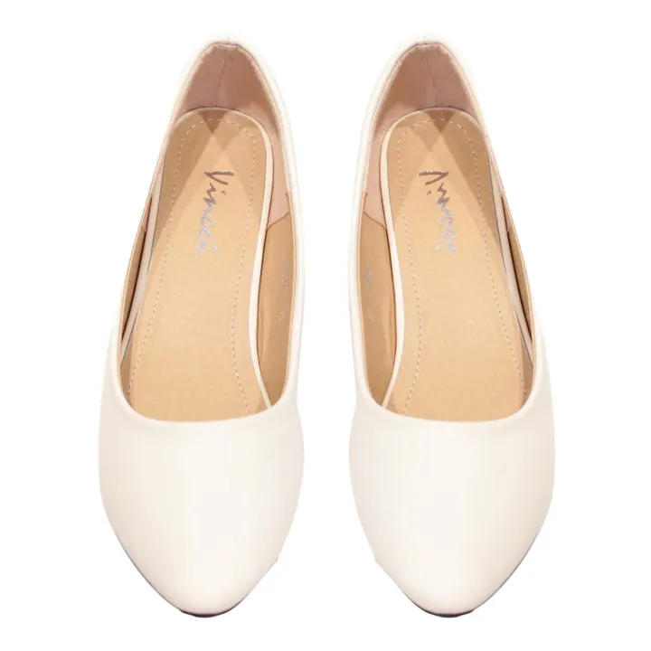 White%20Vinci%20Block%20Heel%20Closed%20Shoes%20For%20Women%20-%20Image%205