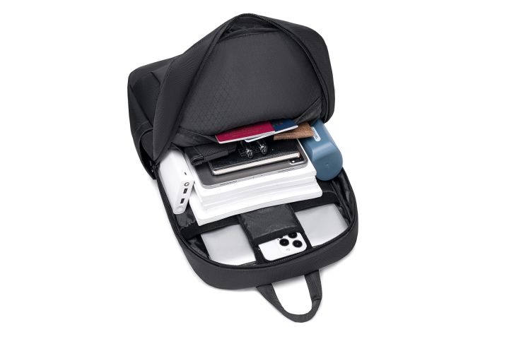 Everesco%20Eveo%20Luxe%20Black%20Laptop%20Backpack%20-%20Image%204