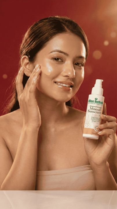 Aloe%20Herbal%20Mineral%20Sunscreen%20Tinted%20-%20Image%205