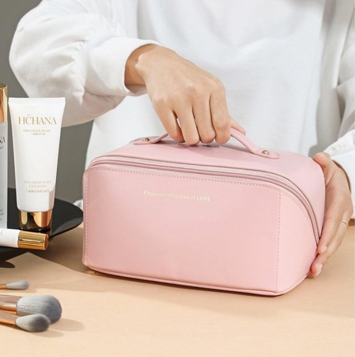 Wifu%20Travel%20and%20Makeup%20Bag%20Pouch%20PU%20Leather%20Cosmetic%20and%20Makeup%20Organizer%20-%20Image%209
