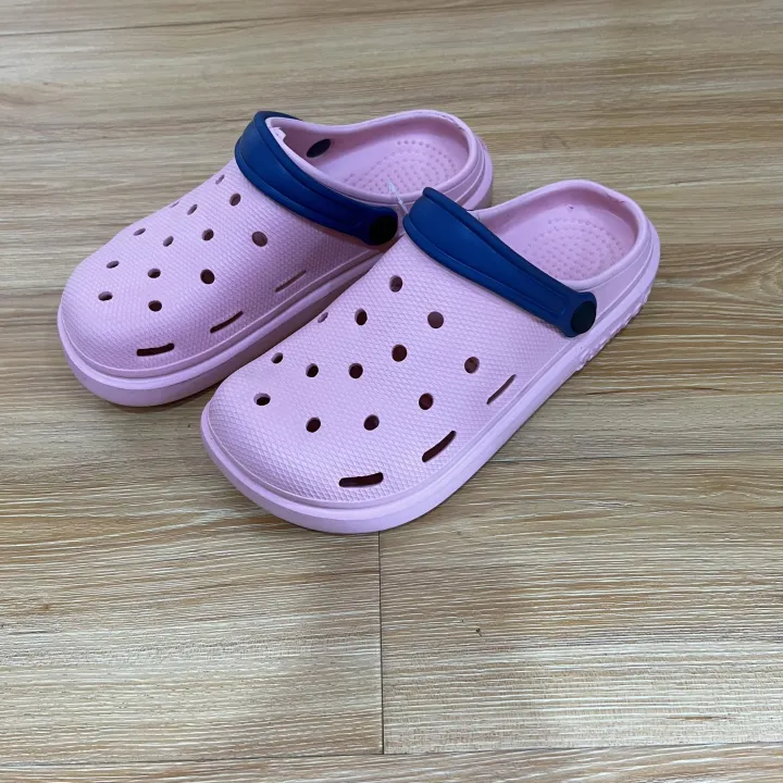 Crocs%20Slipper%20Flip%20Flops%20For%20Unisex%20By%20Jutta%20Ghar%20Nepal%20-%20Multisize%20%7C%20Fashion%20%7C%20Slippers%20For%20Men%20And%20Women%20%7C%20Crocs%20%7C%20-%20Image%204