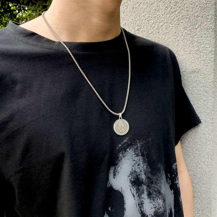 %E3%80%90Mega%20Sale%E3%80%91New%20Retro%20Queen's%20Head%20Necklace%20Men's%20Trendy%20Fashion%20All-match%20Popular%20Men's%20-%20Image%203