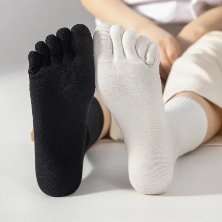 New%205%20or%2010%20Pairs%20Women%20Sports%20Toe%20Socks%20with%20Separate%20Fingers%20High%20Tube%20Five%20Finger%20Cotton%20Crew%20Socks%20Yoga%20High%20Quality%20-%20Image%204