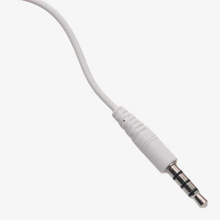 L29%20Champ%20Bass%20Earphones%20-%20Image%203