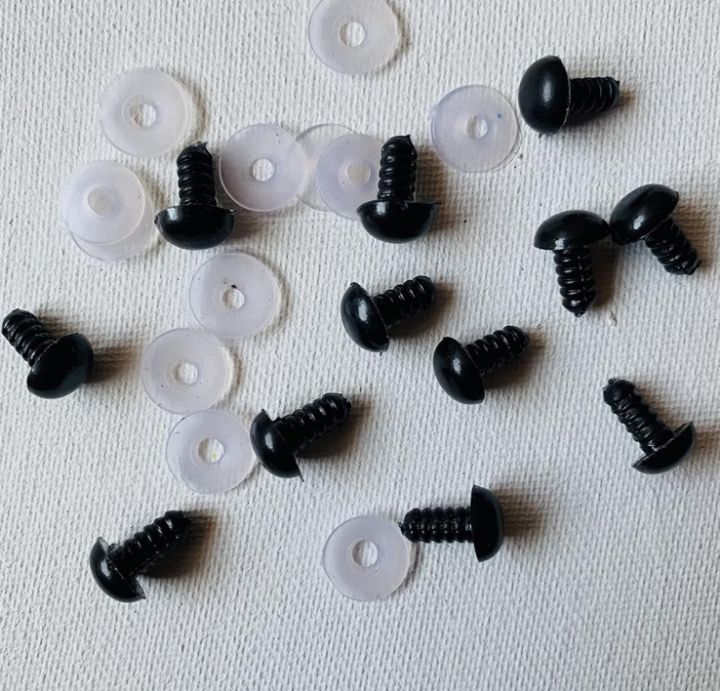 10mm%20Black%20safety%20eyes%20of%2010piece%20%20Solid%20Plastic%20Safety%20Eyes%20Craft%20Eyes%20with%20Washers%20for%20Doll,%20Puppet,%20Plush%20Animal%20DIY%20Making%20-%20Image%204