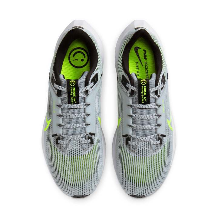 Pegasus%2040%20Shoes%20For%20Men%20DV3853-004%20-%20Image%202