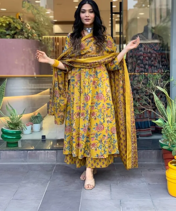 Fabdale%203%20Piece%20Floral%20Print%20Viscose%20Rayon%20Kurta%20Suruwal%20Set%20with%20Dupatta%20%7C%20Salwar%20Suit%20for%20Women%20(DVST-009)%20-%20Image%202