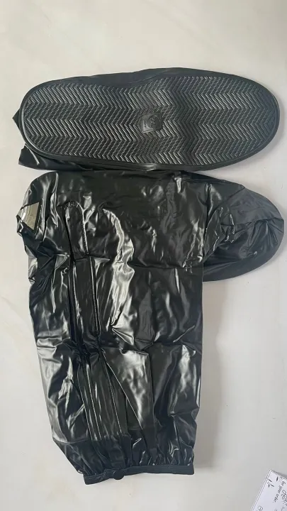 Men's%20black%20high%20top%20waterproof%20rain%20boot%20cover,%20motorcycle%20protective%20shoe%20cover%20with%20grip%20-%20Image%205