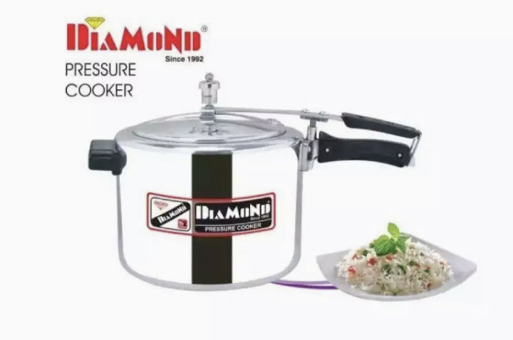 Diamond%20Heavy%20Classic%20Pressure%20Cooker%20-%2012%20Litre%20-%20Image%202