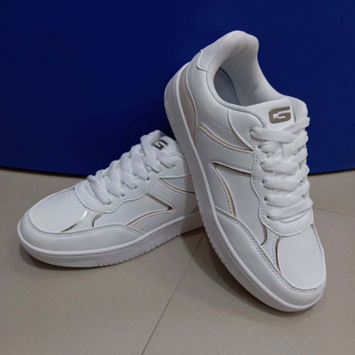 Goldstar%20Kyla%2007%20White%20Gold%20%20Sports%20Shoes%20For%20Women%20-%20Image%202