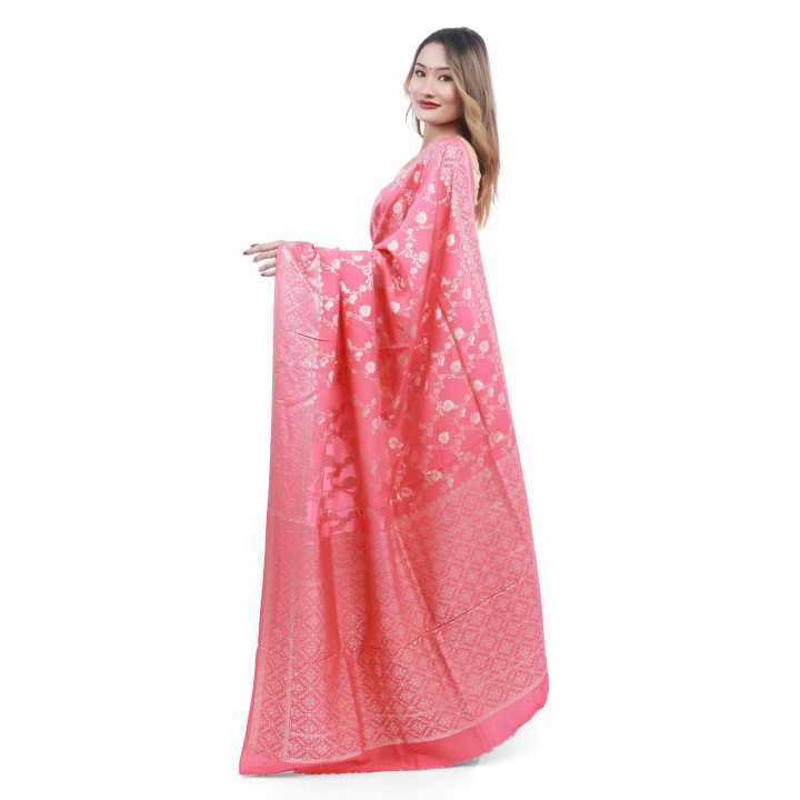 Red%20Color%20Indian%20Pure%20Dola%20Silk%20Saree%20With%20Blouse%20For%20Women%20-%20Image%204