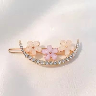 4%20Piece%20Set%20Korean%20Hair%20Clips%20For%20Girls,%20Fancy%20Bling%20Lady%20Girls%20Hair%20Accessories%20Pearl%20Resin%20Acrylic%20Hair%20Clips%20Rhinestone%20Set%20-%20Image%207