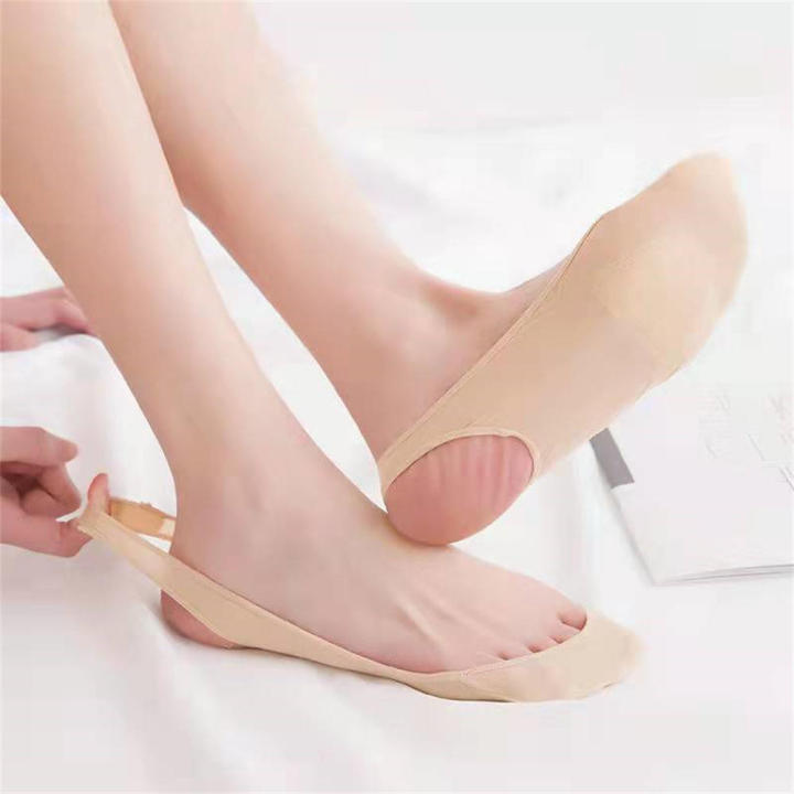 Thin%20Half%20Palm%20Garter%20Socks%20Sponge%20Pad%20Ice%20Silk%20Boat%20Socks%20Hollow%20Invisible%20Sweat-absorbing%20Socks%20Sock%20of%20Foot%20Cushions%20for%20Women%20Forefoot%20Pads%20-%20Image%208