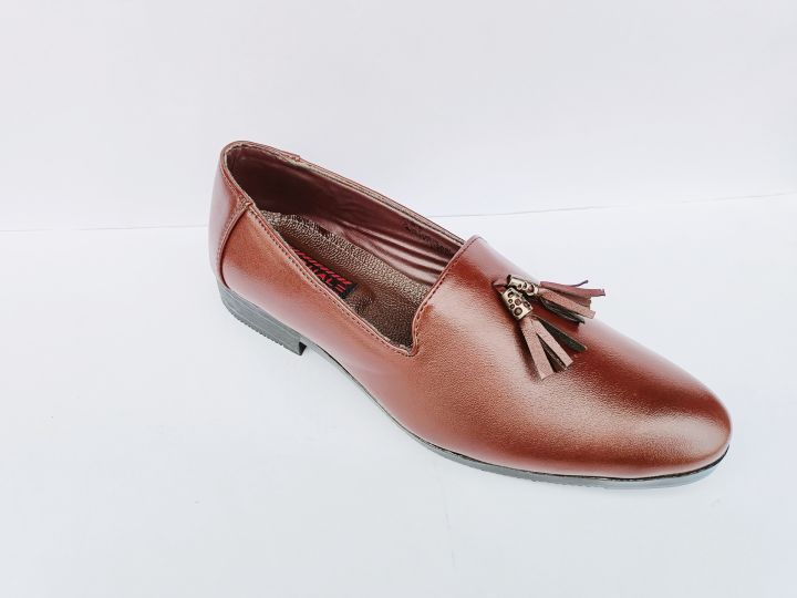 Brown%20Leather%20Loafers%20Shoes%20For%20Men%20-%20Fashion%20%7C%20Shoes%20For%20Men%20%7C%20Loafers%20%7C%20Men'S%20Footwear%20%7C%20-%20Image%203