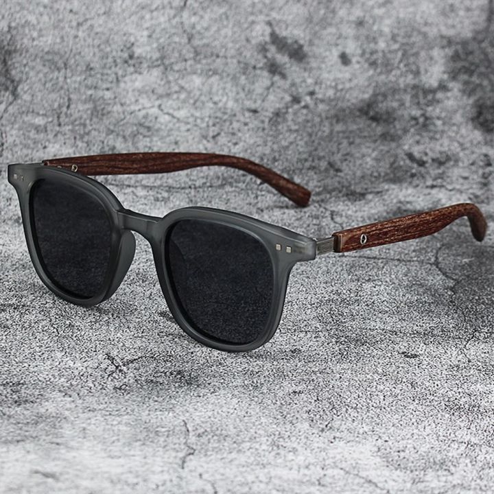 Retro%20UV%20Protection%20Wood%20Grain%20Sunglasses%20Outdoor%20Street%20Photography%20Square%20Frame%20Sun%20Glasses%20Shades%20for%20Women%20&%20Men%20-%20Image%206