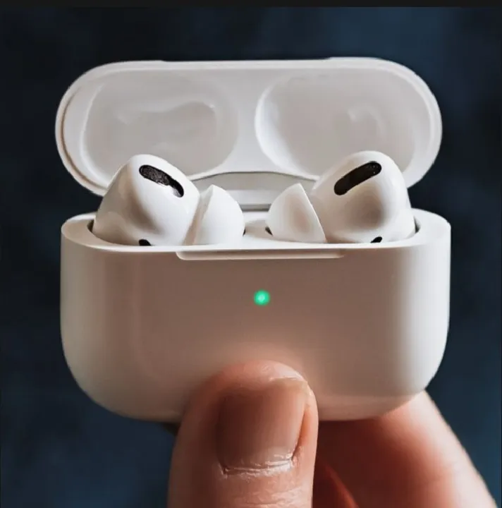 Bizzy%20Airpods%20Pro%20Wireless%20Earbuds%20Bluetooth%20Air31%20Air39%20M10%20Compatible%20with%20iOS%20and%20Android%20-%20Image%209
