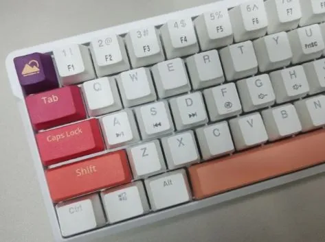 META68%2065%25%20Wired%20Mechanical%20Keyboard%2068keys%20Mixed%20Backlight%20Hot%20Swappable%20Mechanical%20Keyboard%20for%20PC%20MAC%20-%20Image%203