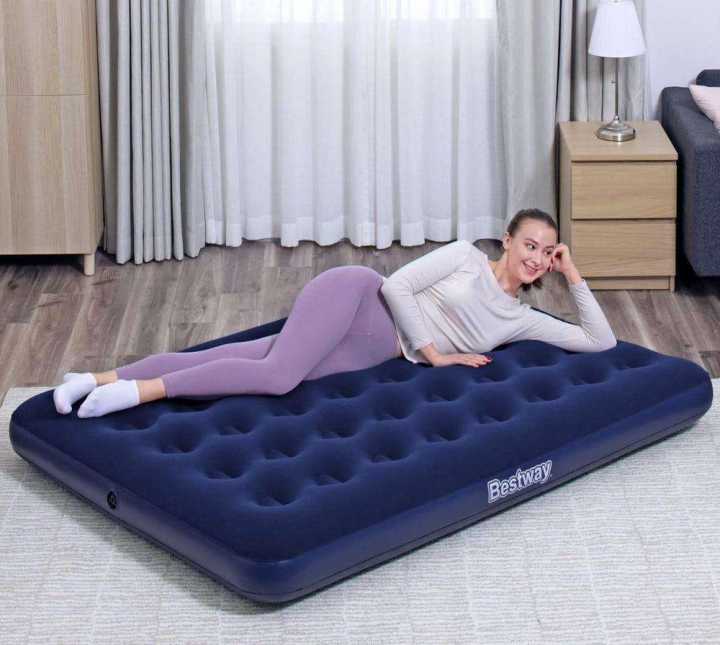 Bestway%20Air%20Mattress%20With%20Pump%20203%20x%20152%20x%2022cm%20-%20Image%204