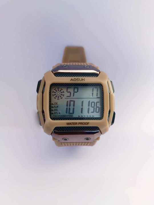 Electro%20Tech%20-%20New%20Unisex%20Digital%20AOSUN%20Water%20Proof%20Watch%20with%20Alarm%20&%20Stop%20Watch%2030m%20Water%20Resistant%20With%20Stainless%20Steel%20Back%20-%20Image%203