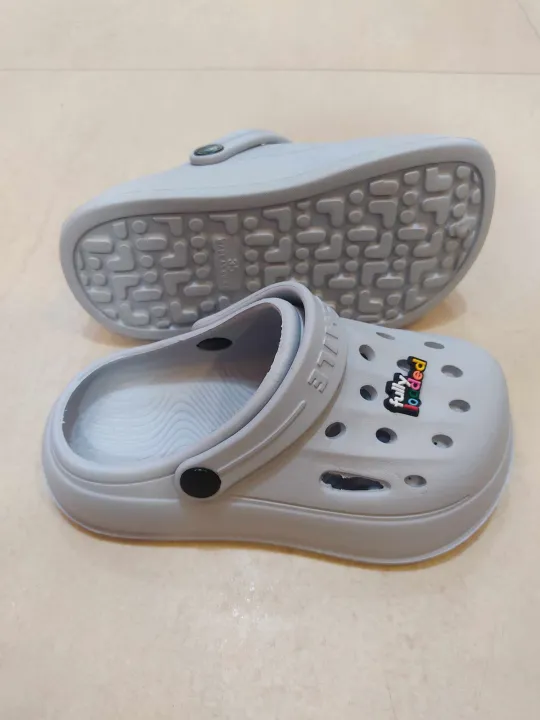 Crocs%20Slipper%20By%20Jutta%20Ghar%20Nepal%20-%20Multicolor%20%7C%20Multisize%20%7C%20Fashion%20%7C%20Crocs%20Slippers%20For%20Men%20And%20Women%20-%20Image%2010