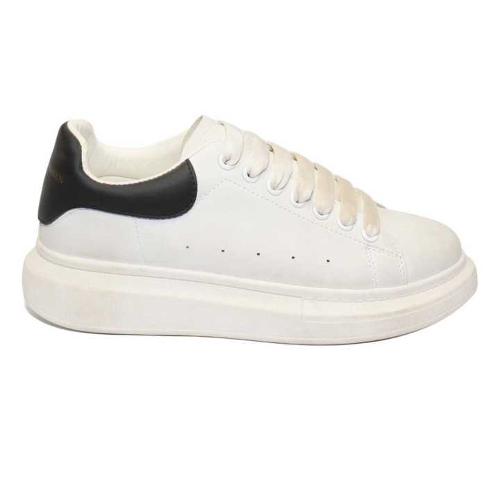White AlekaodeAMcouEEN Casual Shoes For Men