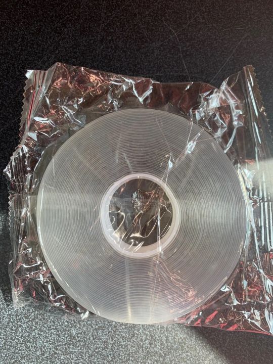 Strong%20Double%20Sided%20Tape:%20Heavy%20Duty%20Nano%20Adhesive%20%7C%20Clear%20Tape%20for%20Crafts,%20Walls,%20Carpets%20%7C%20Removable%20-%20Image%206