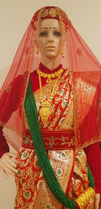 Gold%20Plated%20Chadke%20Tilhari%20With%20Pote%20Long%20Necklace%20Mangalsutra%20For%20Women%20-%20Image%203