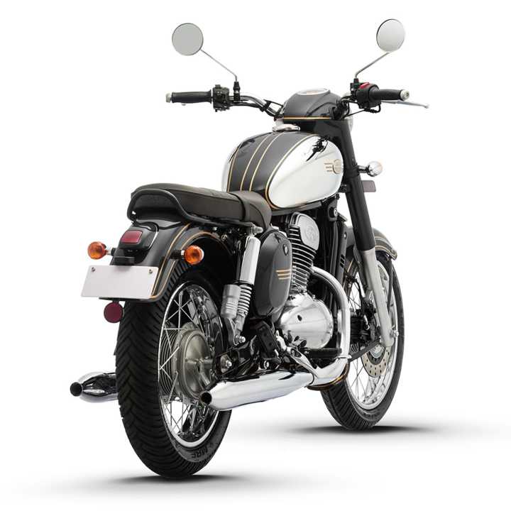 Jawa%20Classic%20Single%20ABS%20300%20CC%20Black%20Bike%20-%20Image%204