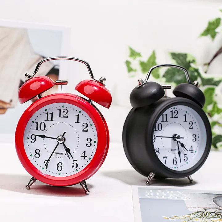 Retro%20Twin%20Bell%20Alarm%20Clock%20-%20Classic%20Loud%20Alarm,%20Metal%20Frame,%20Night%20Light,%20Silent%20Non-Ticking%20%7C%20Vintage%20Bedside%20Clock%20for%20Home%20and%20Office%20-%20Image%207