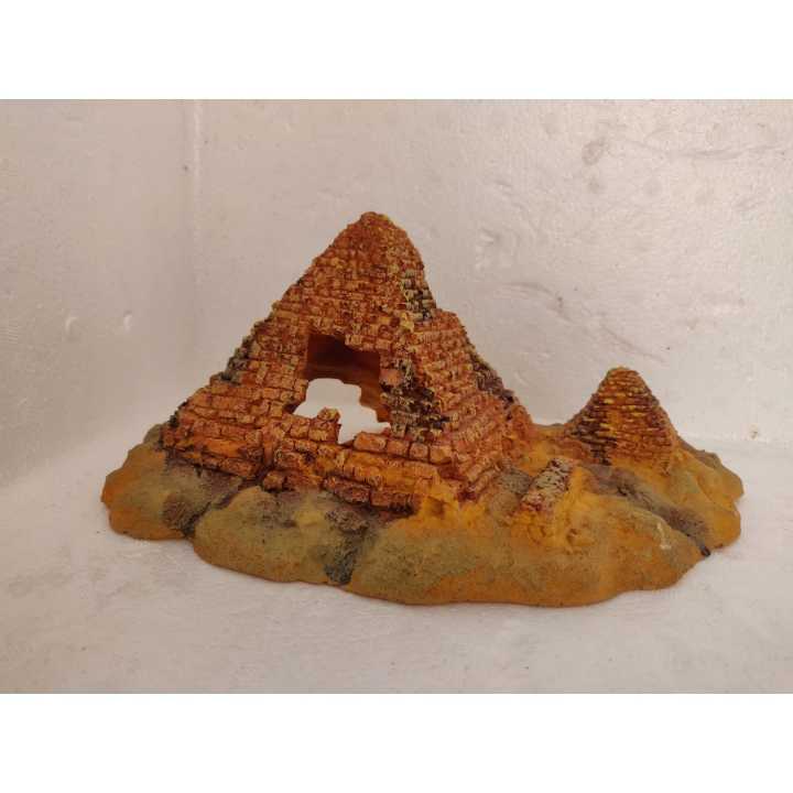 Beautiful Egyptian Pyramid For Aquarium Decoration By Scales Fins And ...