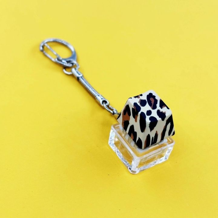 2pcs%20New%20Lighting%20Fidget%20Keychain%20Stress%20Relief%20Plastic%20Keyboard%20Pendant%20DIY%20Finger%20Toy%20Anti-Anxiety%20Keycap%20Bag%20Charm%20Party%20Gifts%20-%20Image%206