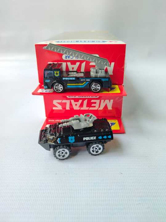 Metal%20Cars%20Toy%20Set%20Metal%20Wheels%20Model%20Cars%20Toys%20-%20Image%203