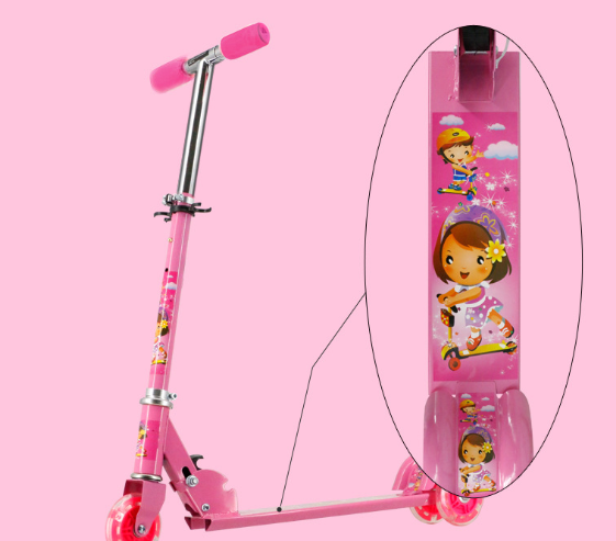 Kids%203-Wheel%20Scooter%20%E2%80%93%20Foldable%20with%20Shock%20Absorption,%20Flashing%20Wheels%20&%20Brake,%20Adjustable%20Ride%20for%20Boys%20&%20Girls%20-%20Image%208