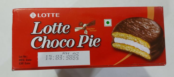 Lotte%20Choco%20Pie%20box%20-18pcs%20-%20Image%209