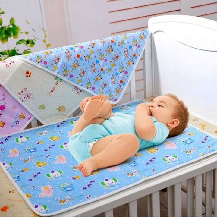 Newborn Baby Waterproof Bed Protector Sheet: Cotton Plastic, Multicolor
