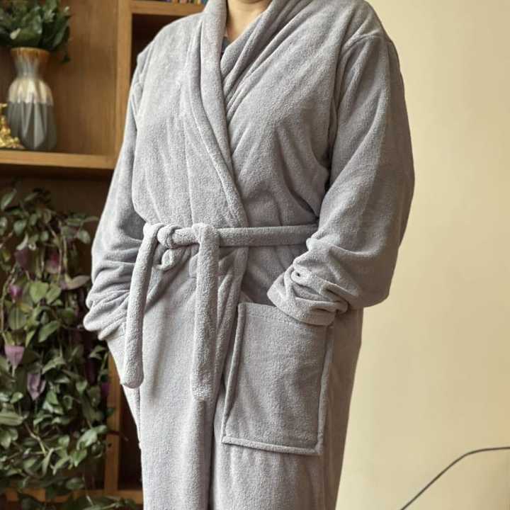 Multicolour Unisex Micro-Fiber Bathrobe/Spa Robe (Color May Vary)