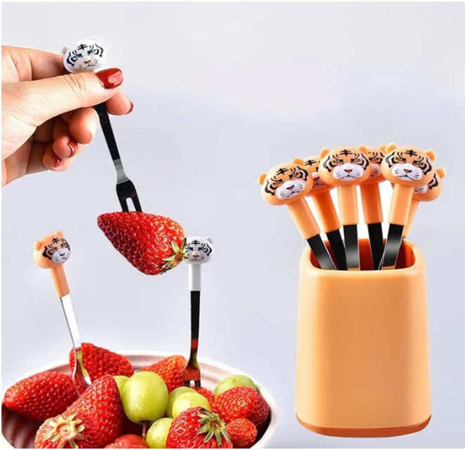Cartoon%20Fruit%20Fork%20Set,%20Stainless%20Steel,%20Mini%20Cute%20Fork,%20Tiger%20Shaped%20Fruit%20Fork,%20Can%20Be%20Used%20for%20Fruits,%20Cakes,%20Pastries,%20Pack%20of%206%20with%20Base%20Yellow%20-%20Image%203