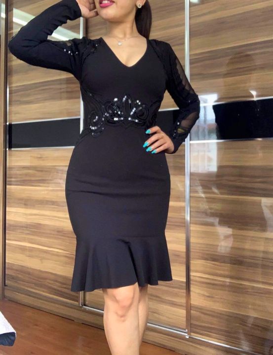 Lipsy%20Black%20Sequin%20Midi%20Dress%20-%20Image%203