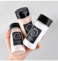 UHC Pepper Loose Powder, Transparent Silk Soft Powder, Long-lasting Makeup, Waterproof, Sweatproof, and Refreshing. 