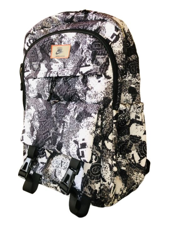 Waterproof%20School%20Backpack%20for%20Unisex%20Kids%20%7C%20Adjustable%20Strap%20with%20Zipper%20%7C%20Load%20Reducing%20for%20Daily%20Use%20-%20Image%202