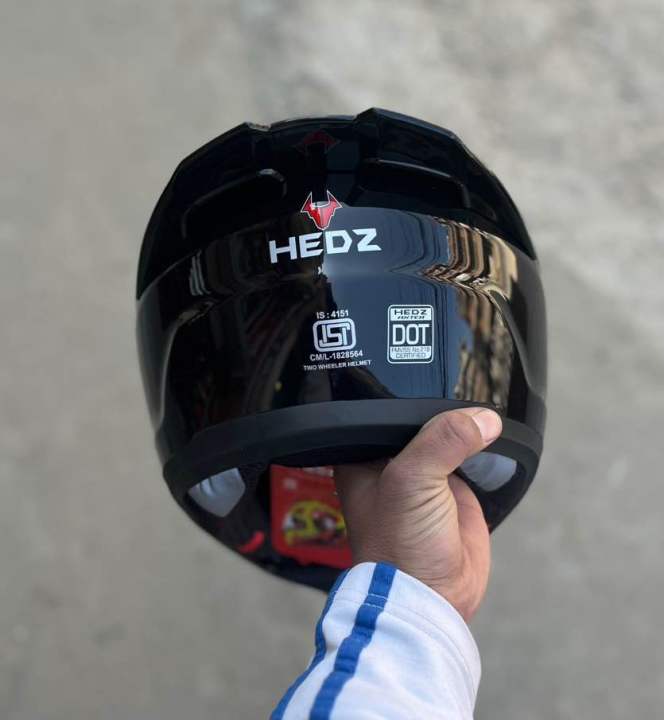 Hedz%20Axter%20-%20Gloss%20Black%20Full%20Face%20Motorcycle%20Helmet%20-%20Image%202