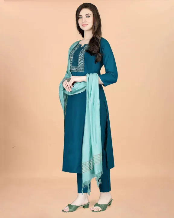 Women%E2%80%99s%20Cotton%20Blend%20Heavy%20Embroidered%20Kurta%20Set%20with%20Pant%20&%20Chanderi%20Dupatta%20By%20Sapnaaz%20Fashion%20-%20Image%208