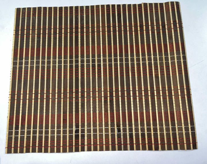 TMS%20High%20End%20Japanese%20Imported%20All%20Natural%20Materials%20Bamboo%20Rectangular%20Sushi%20Rolling%20Mat%20(9.5%20Inch%20X%2010%20Inch)%20Sushi%20Roller%20-%20Image%203