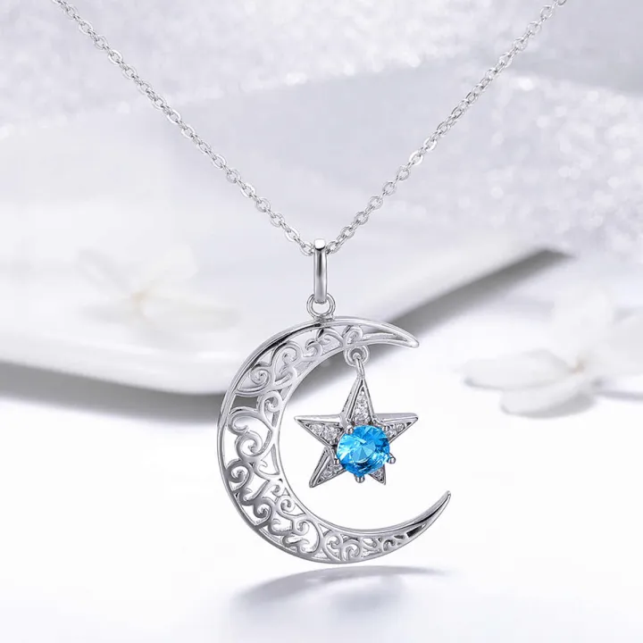 Aurora%20Premium%20Galaxy%20Moon%20Necklace%20%20For%20women%20-%20Image%203